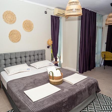 פרימורסקו Salena Beach Hotel מראה חיצוני תמונה