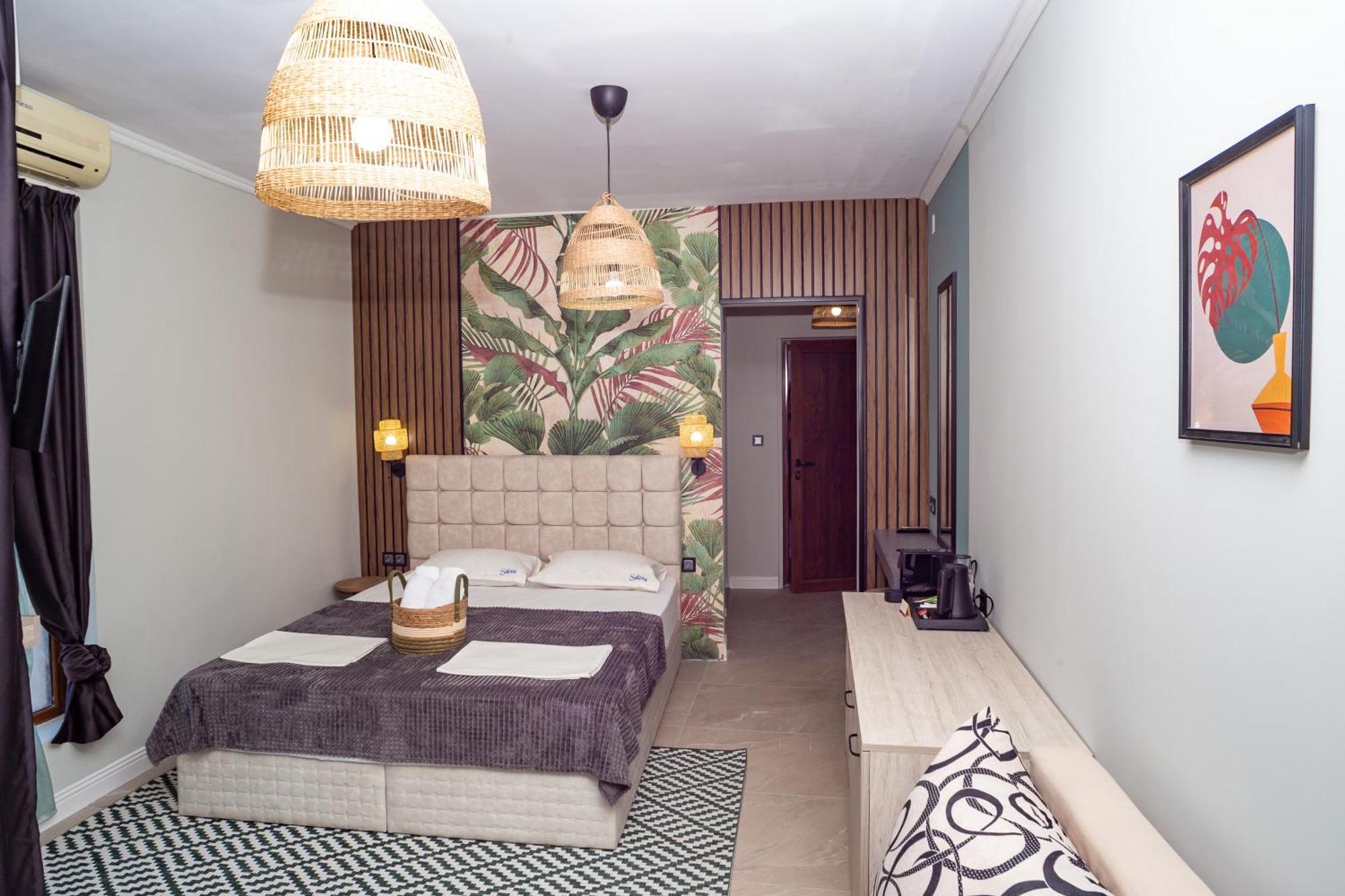 פרימורסקו Salena Beach Hotel מראה חיצוני תמונה