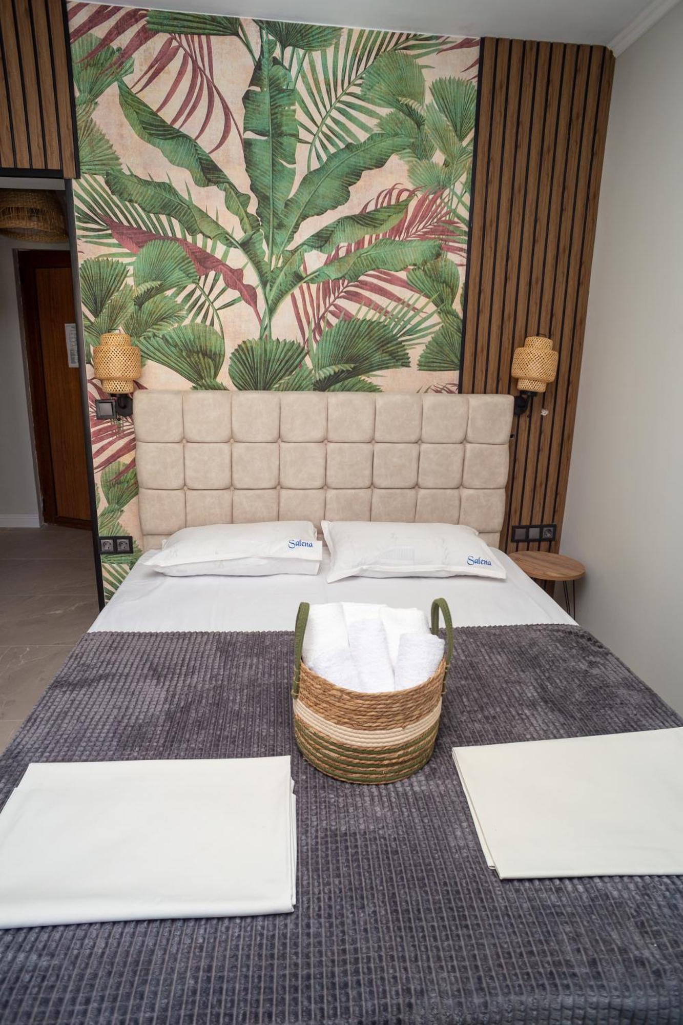 פרימורסקו Salena Beach Hotel מראה חיצוני תמונה