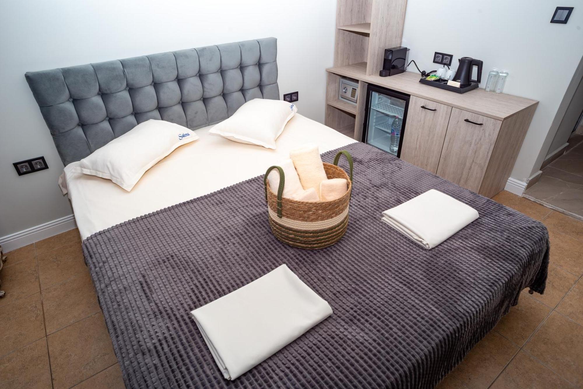 פרימורסקו Salena Beach Hotel מראה חיצוני תמונה