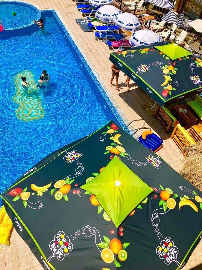 פרימורסקו Salena Beach Hotel מראה חיצוני תמונה